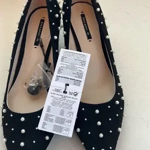Zara | Shoes | Zara Black Kitten Court Heels Faux Pearls  display picture 3